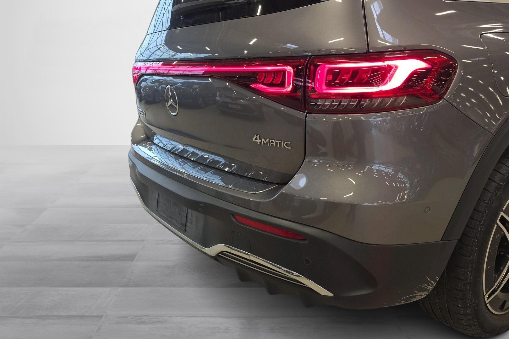 Mercedes-Benz EQB 2024