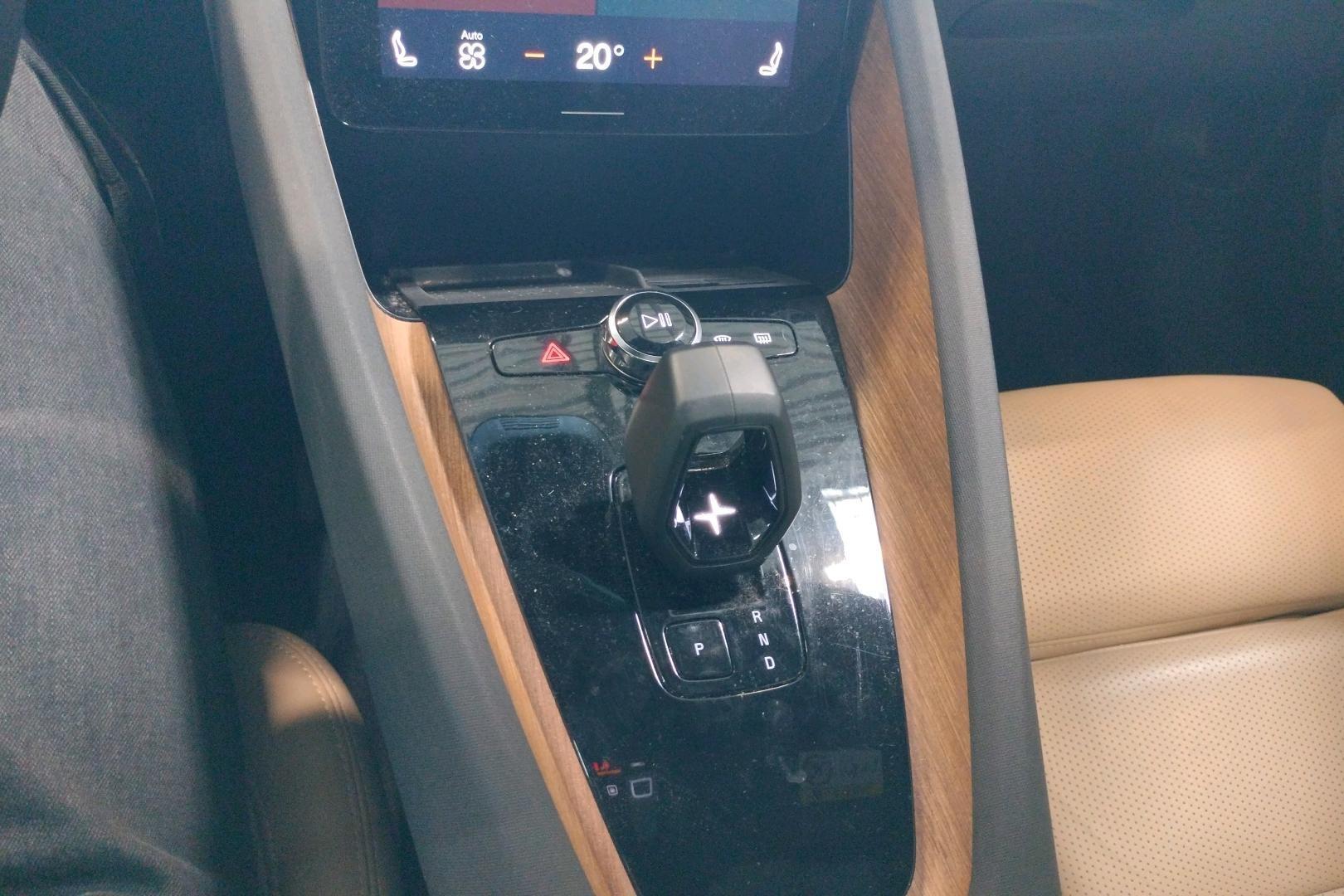 Polestar 2 22