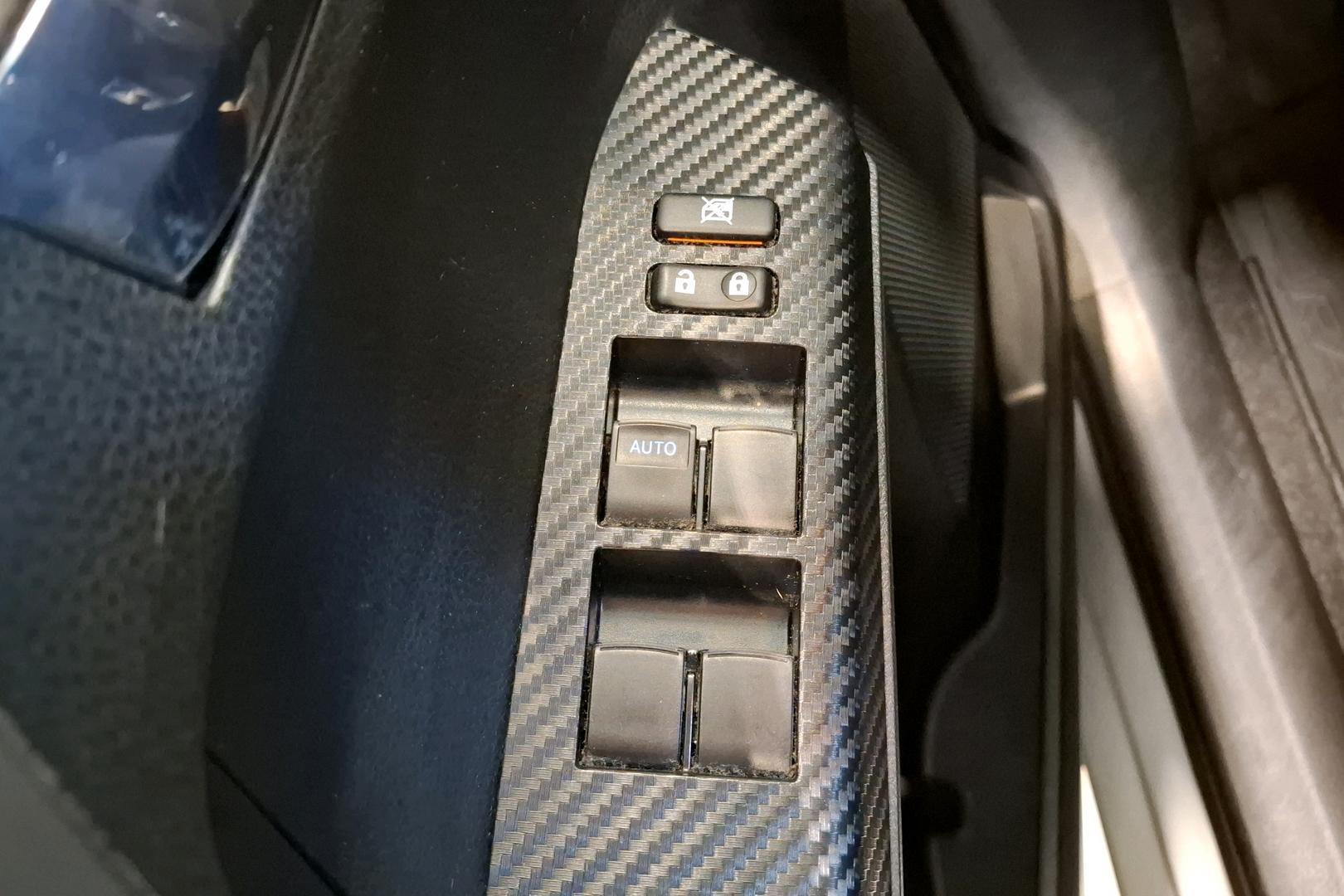 Toyota RAV4 2015