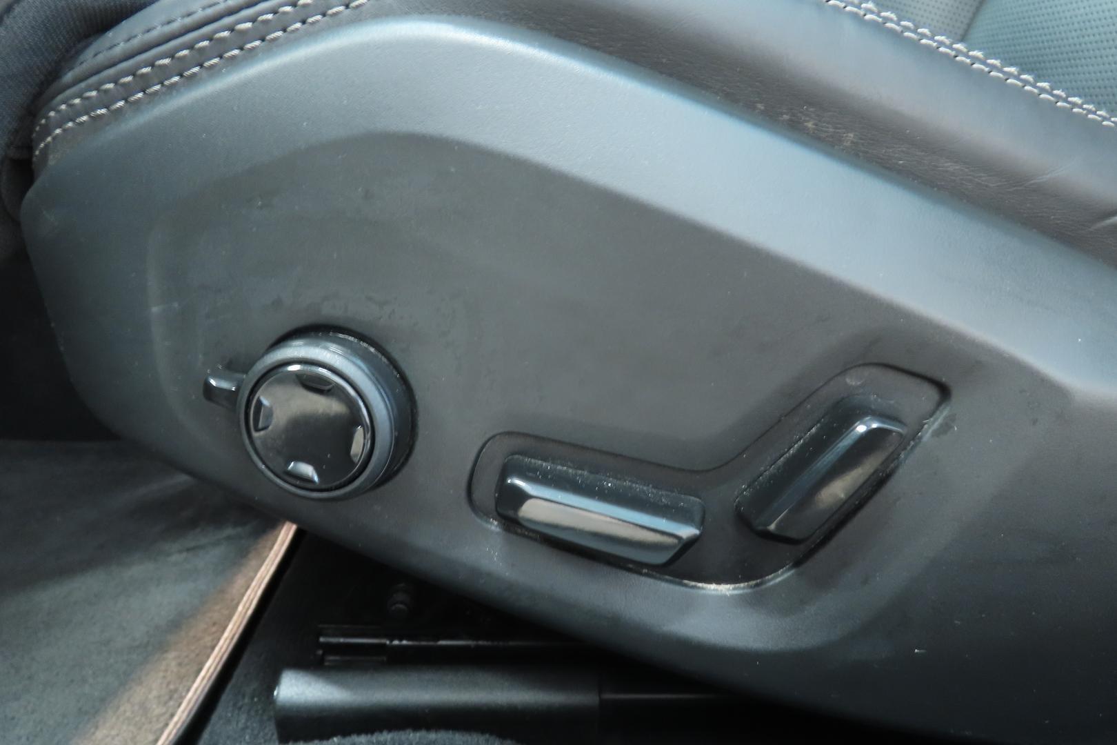 Volvo V90 2023
