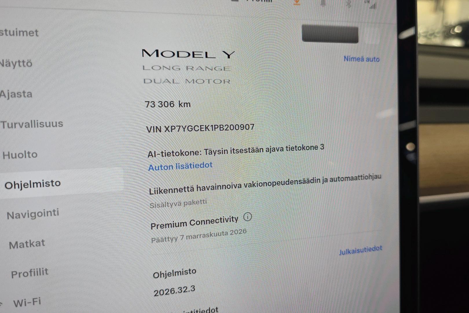 Tesla Model Y 2023