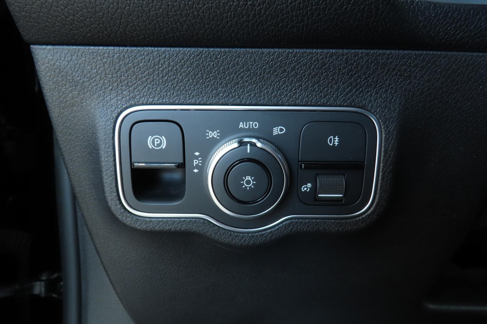 Mercedes-Benz GLB 2022