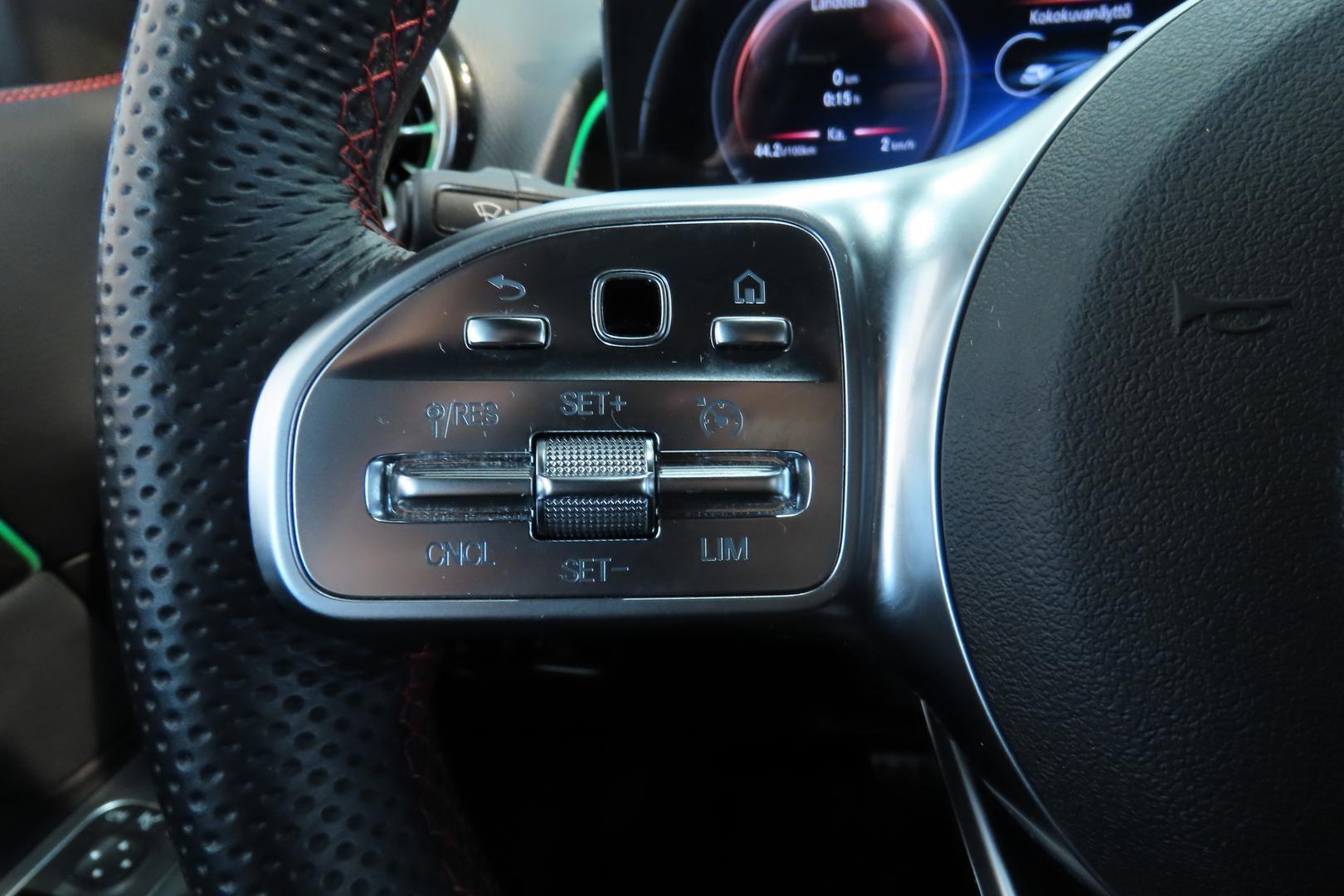 Mercedes-Benz GLB 2022