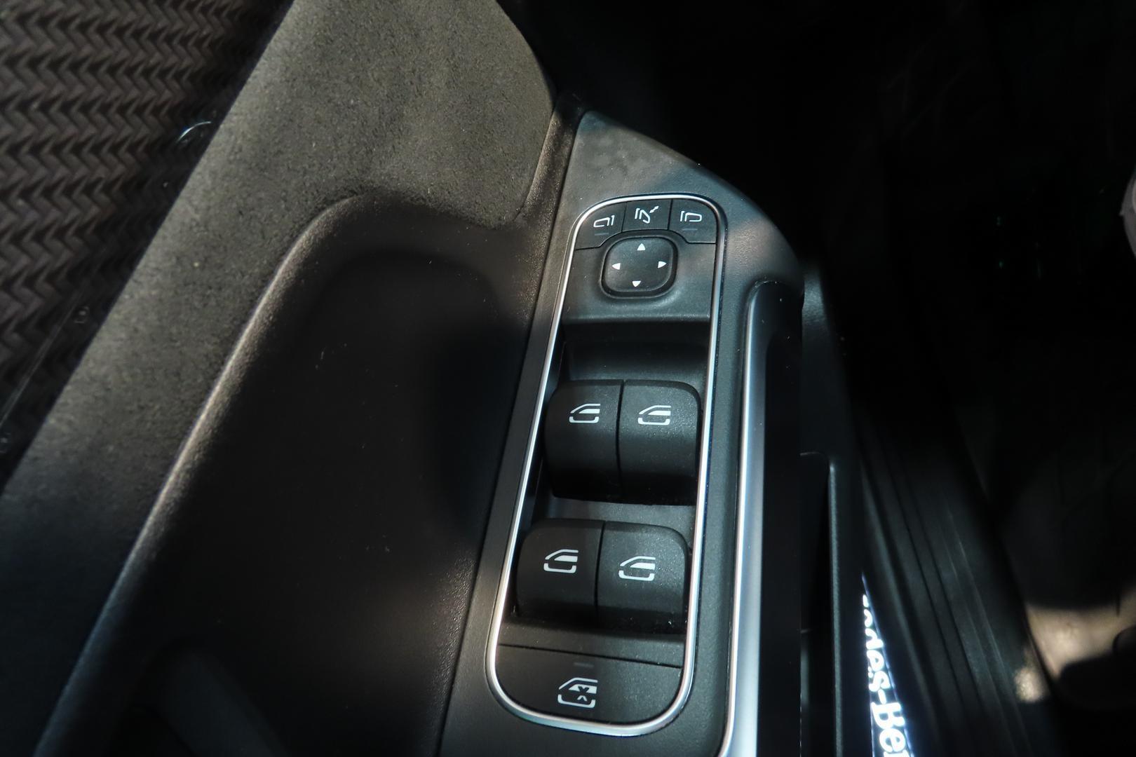 Mercedes-Benz GLB 2022