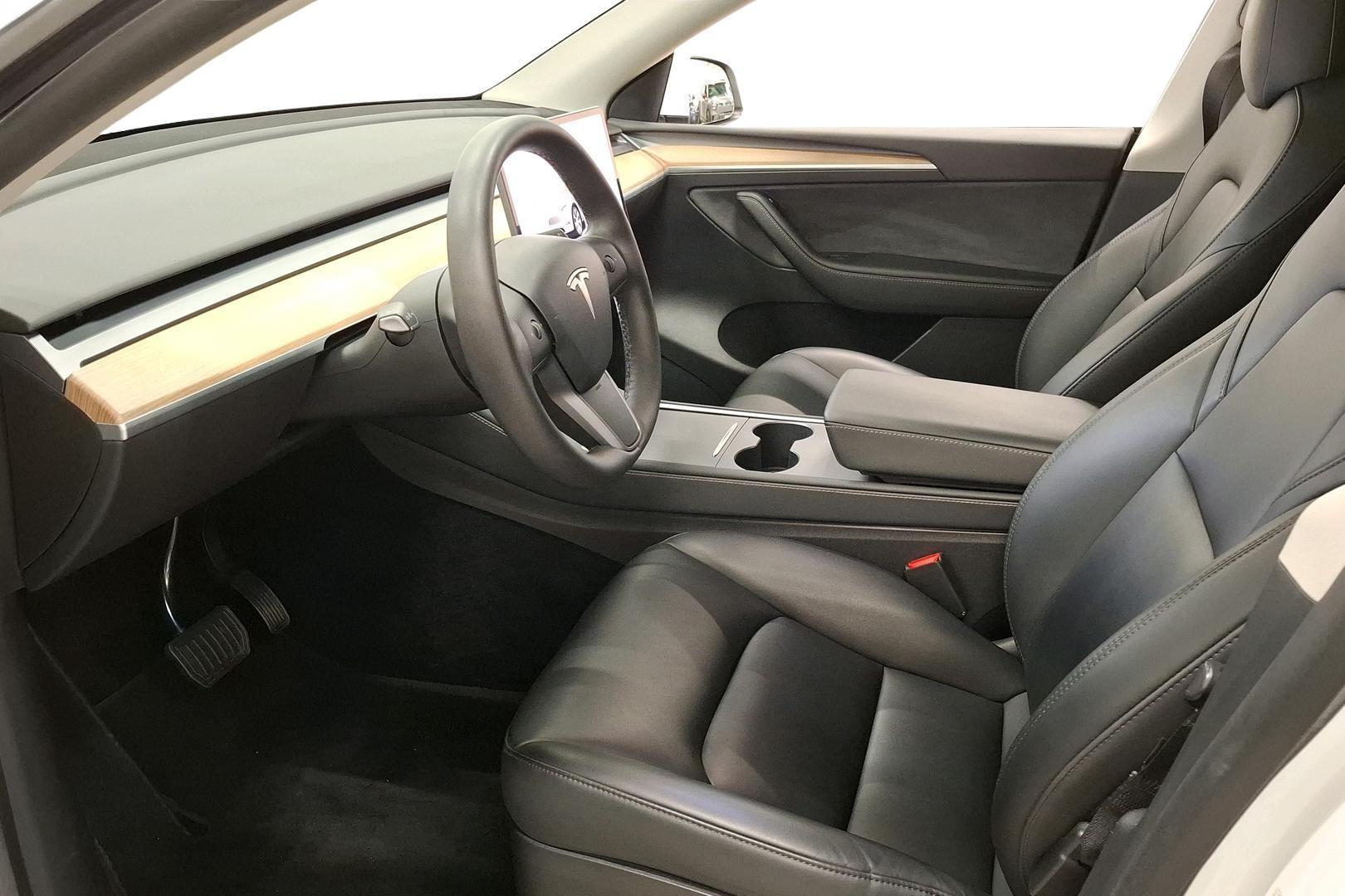 Tesla Model Y 2022