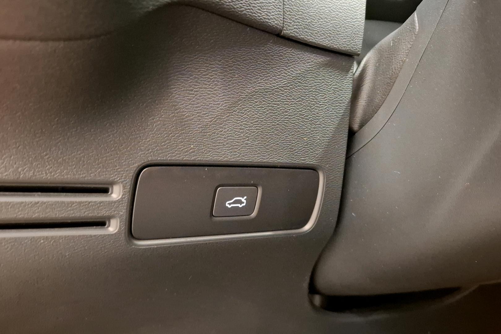 Volvo XC40 2024