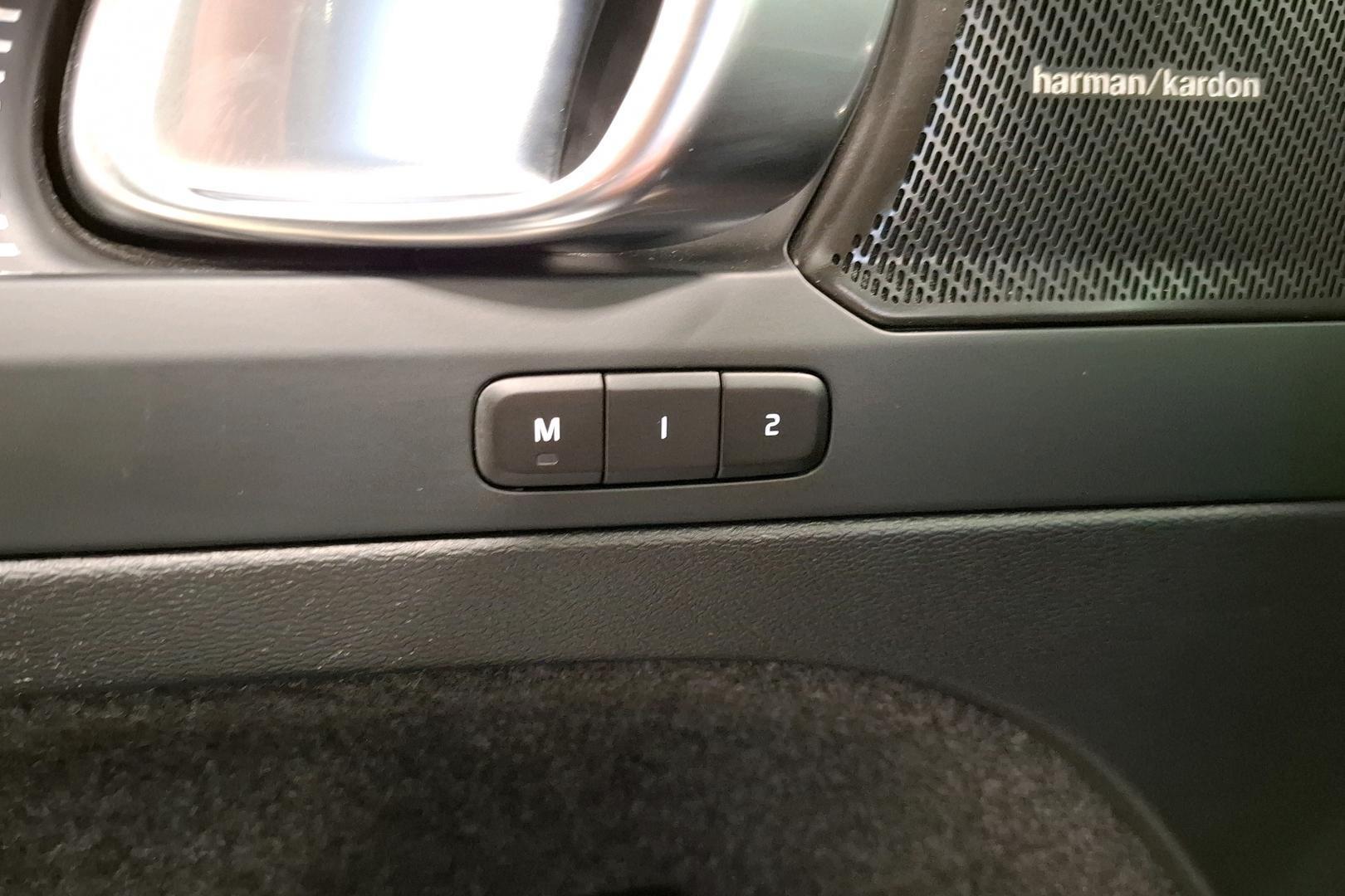 Volvo XC40 2024