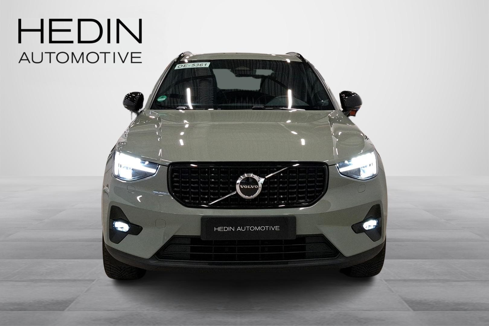 Volvo XC40 2024
