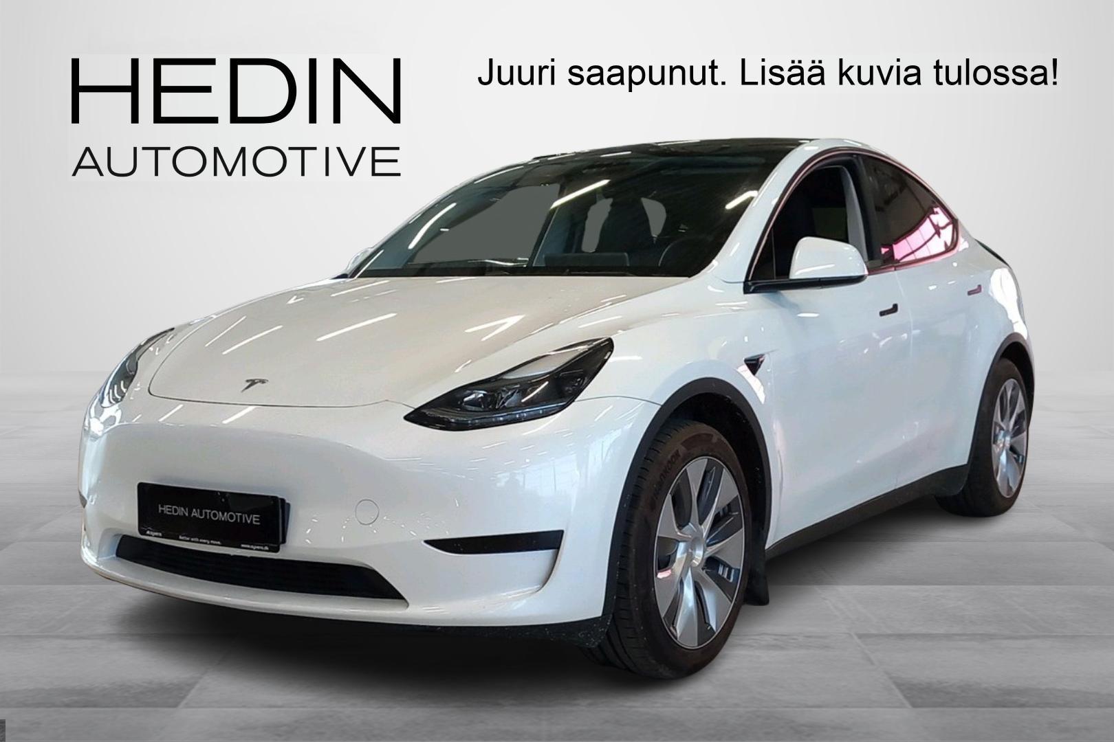Tesla Model Y 2024