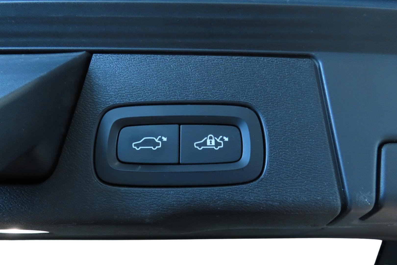 Volvo XC60 2020