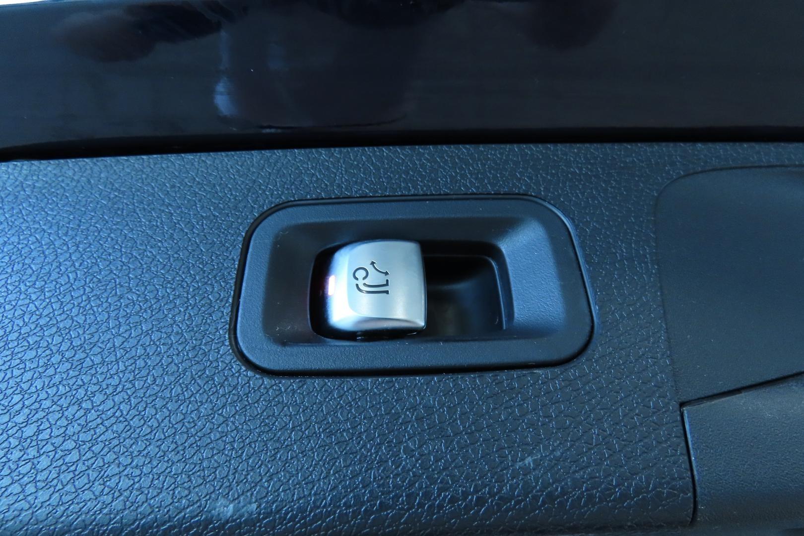 Mercedes-Benz E 2021