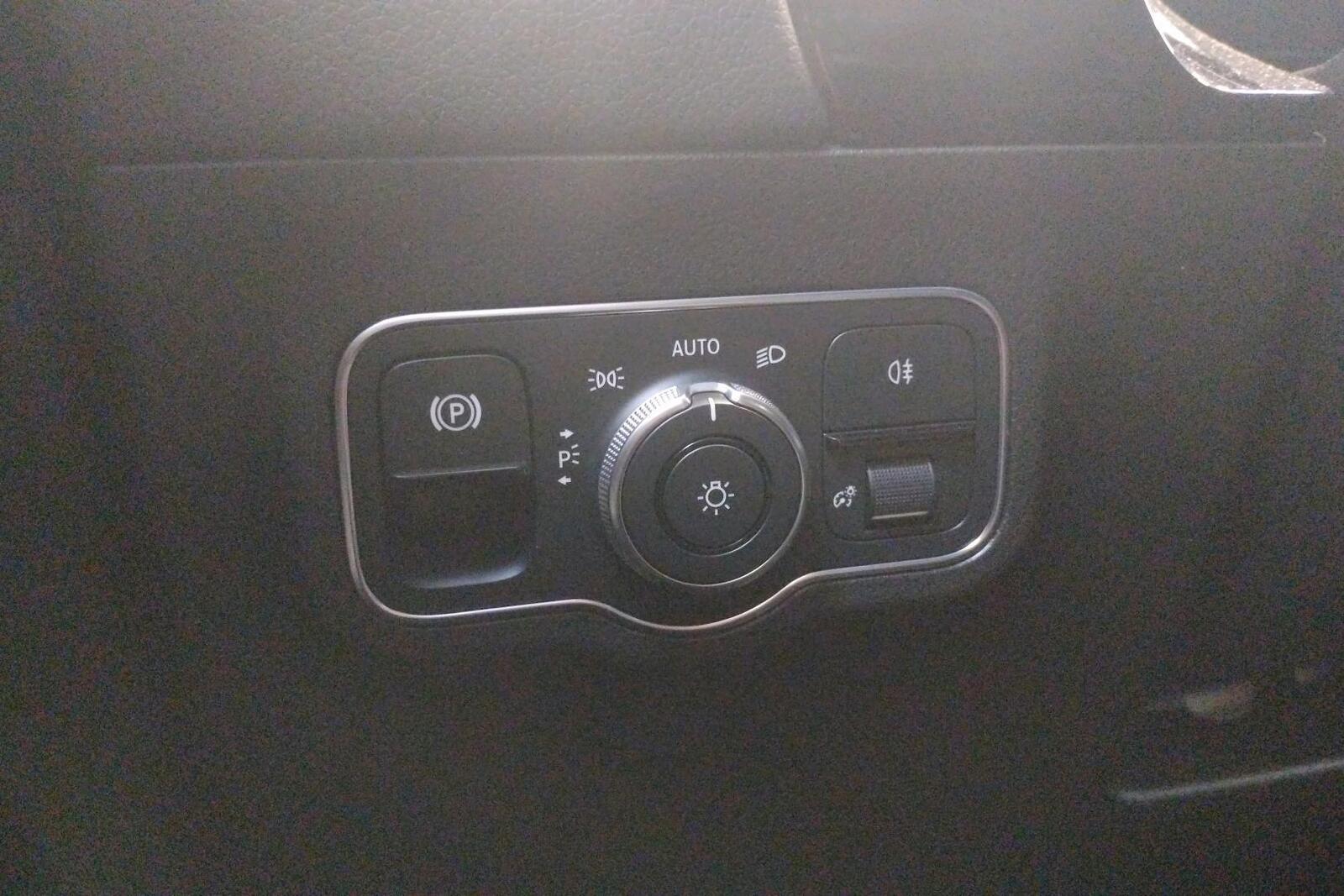 Mercedes-Benz GLA 2021