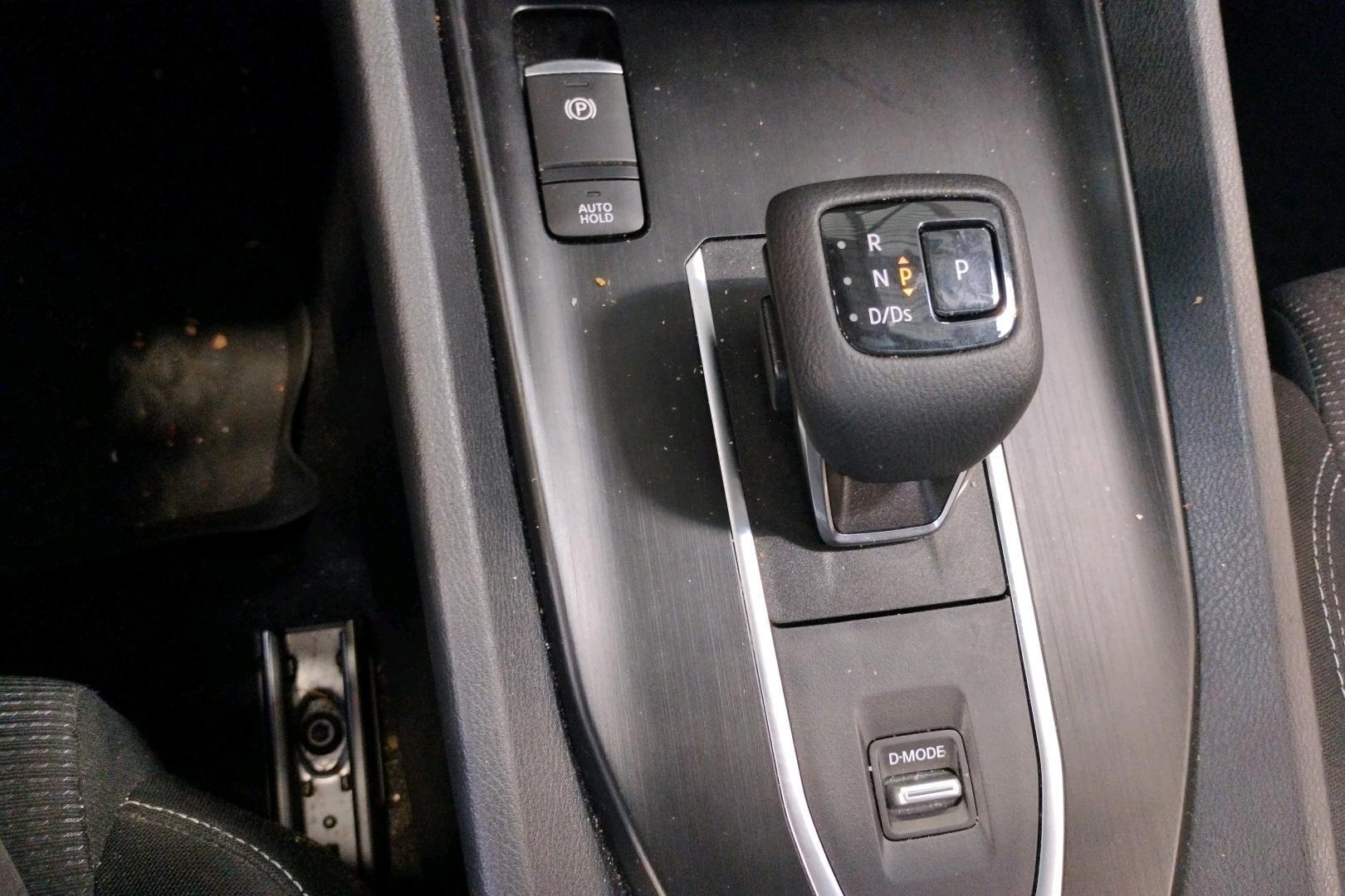 NISSAN Qashqai 2025