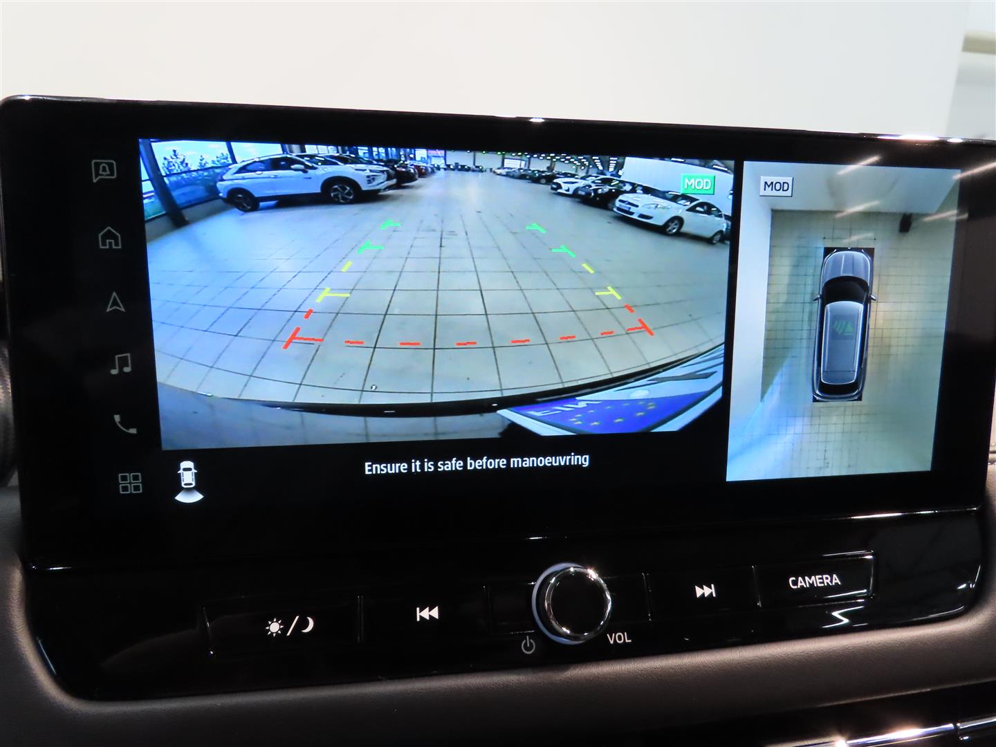 Mitsubishi Outlander 2025