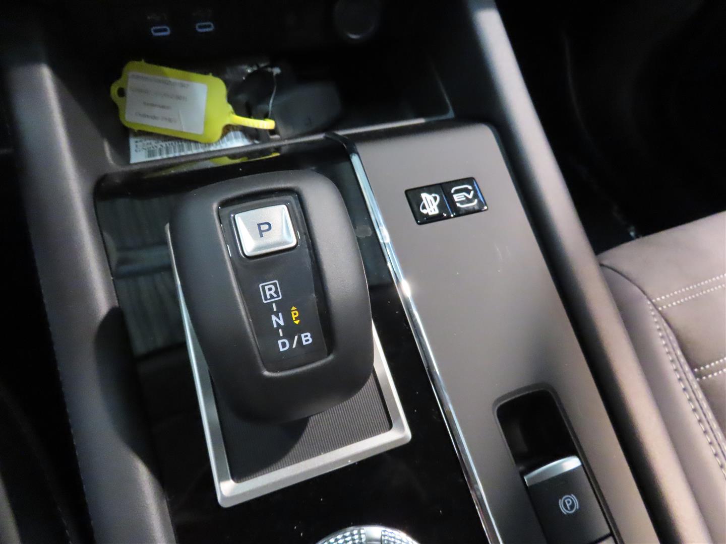 Mitsubishi Outlander 2025