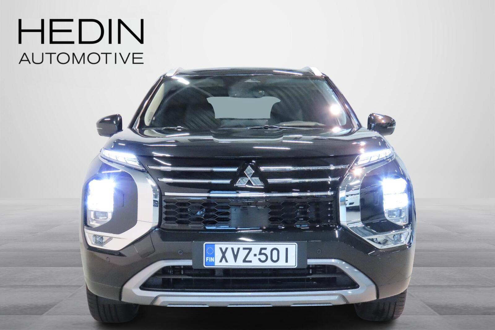 Mitsubishi Outlander 2025