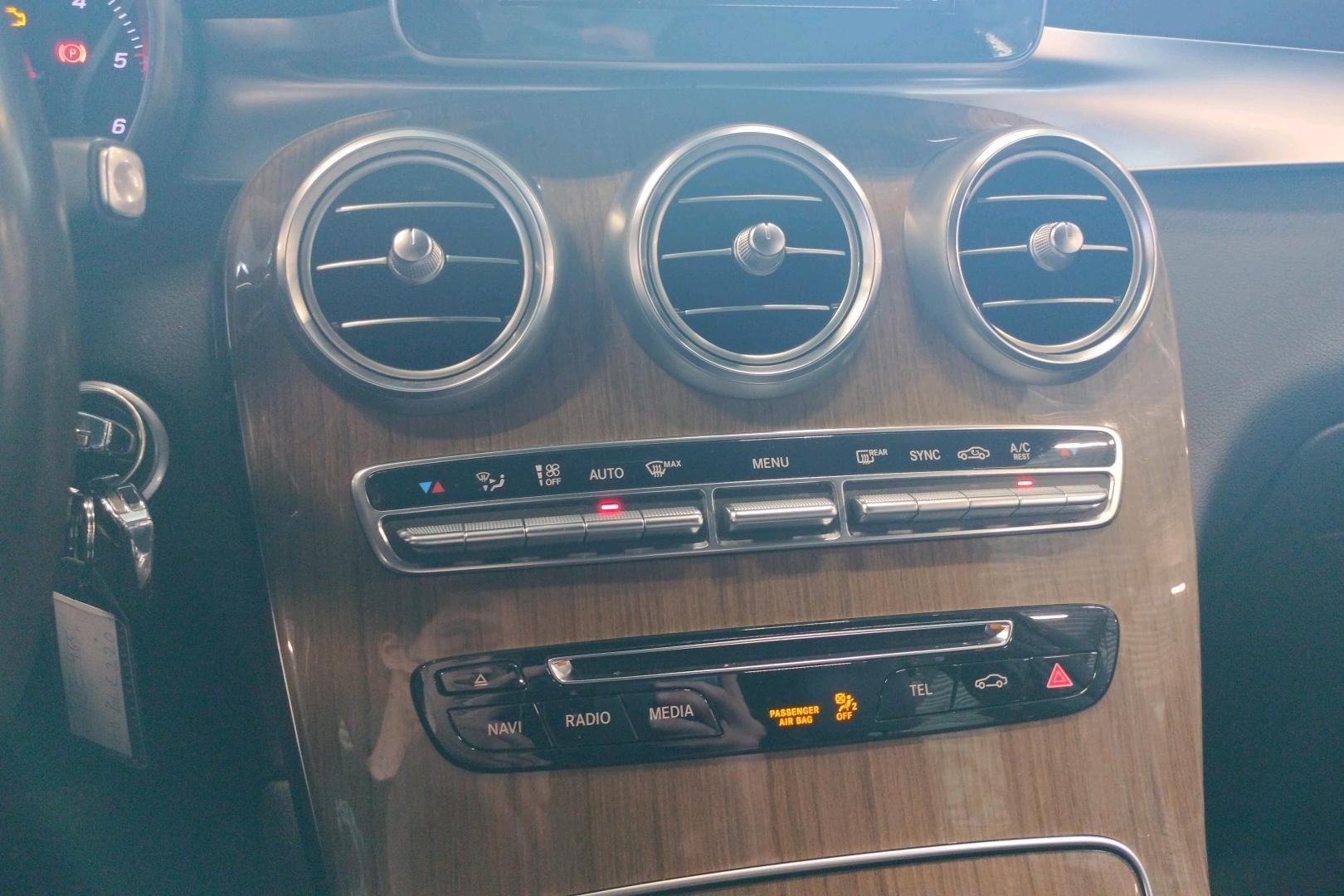 Mercedes-Benz GLC 2016
