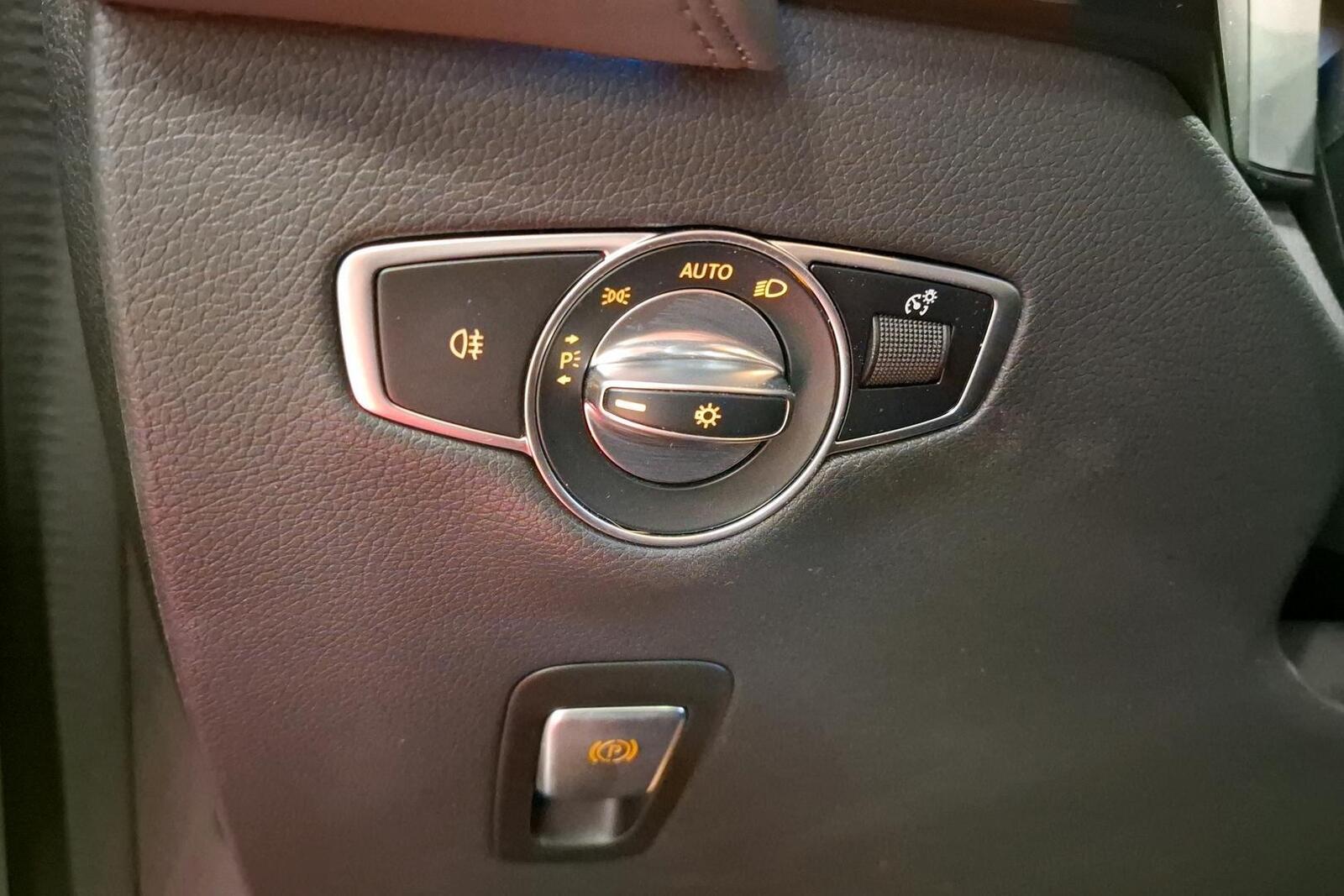 Mercedes-Benz EQC 2022