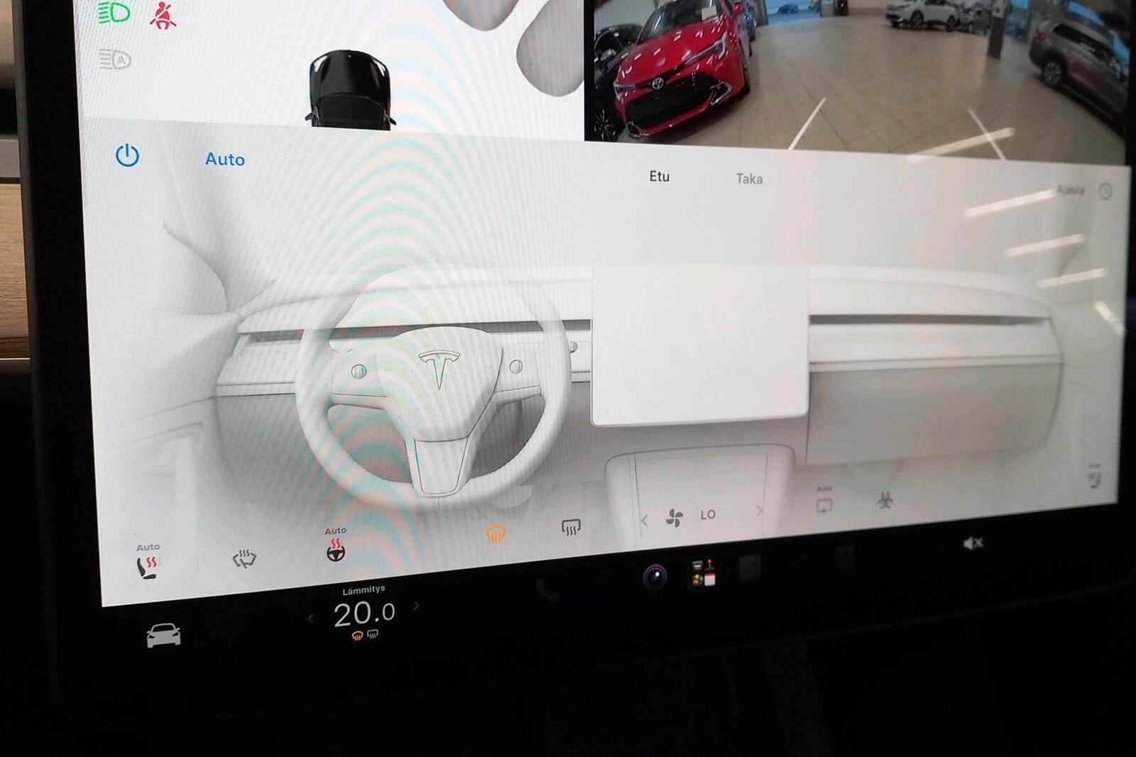 Tesla Model Y 2023
