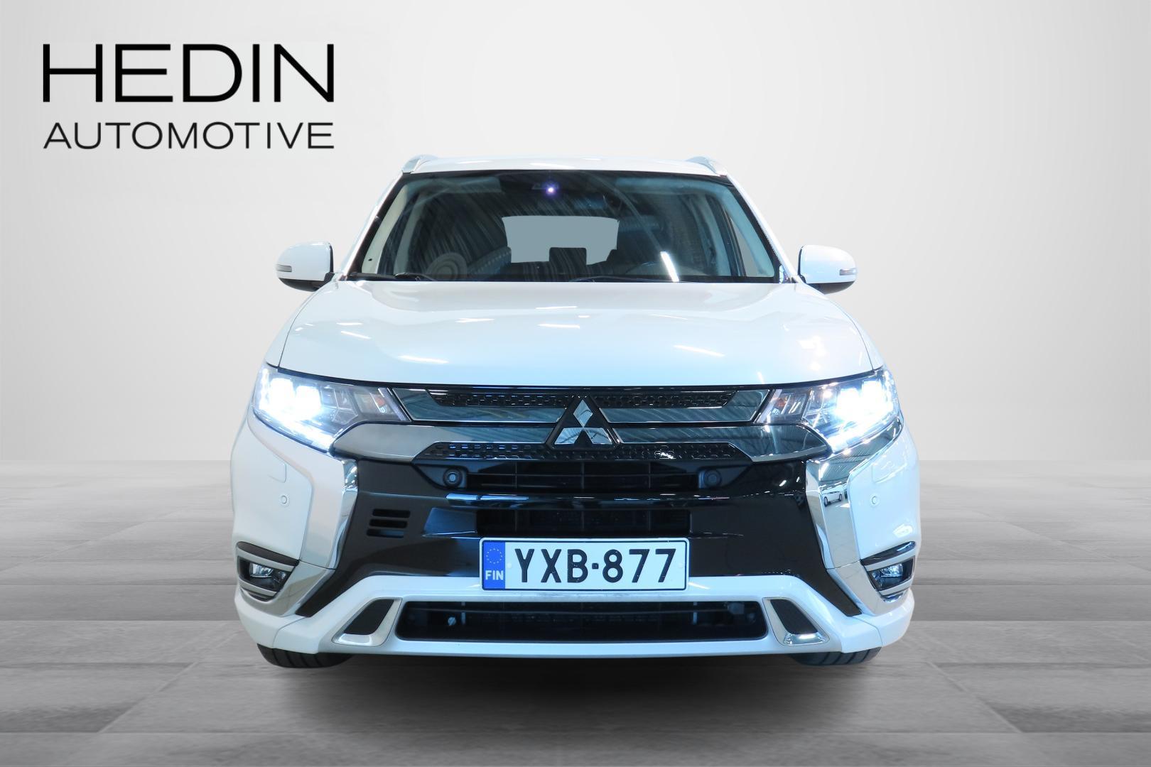 Mitsubishi Outlander PHEV 2021