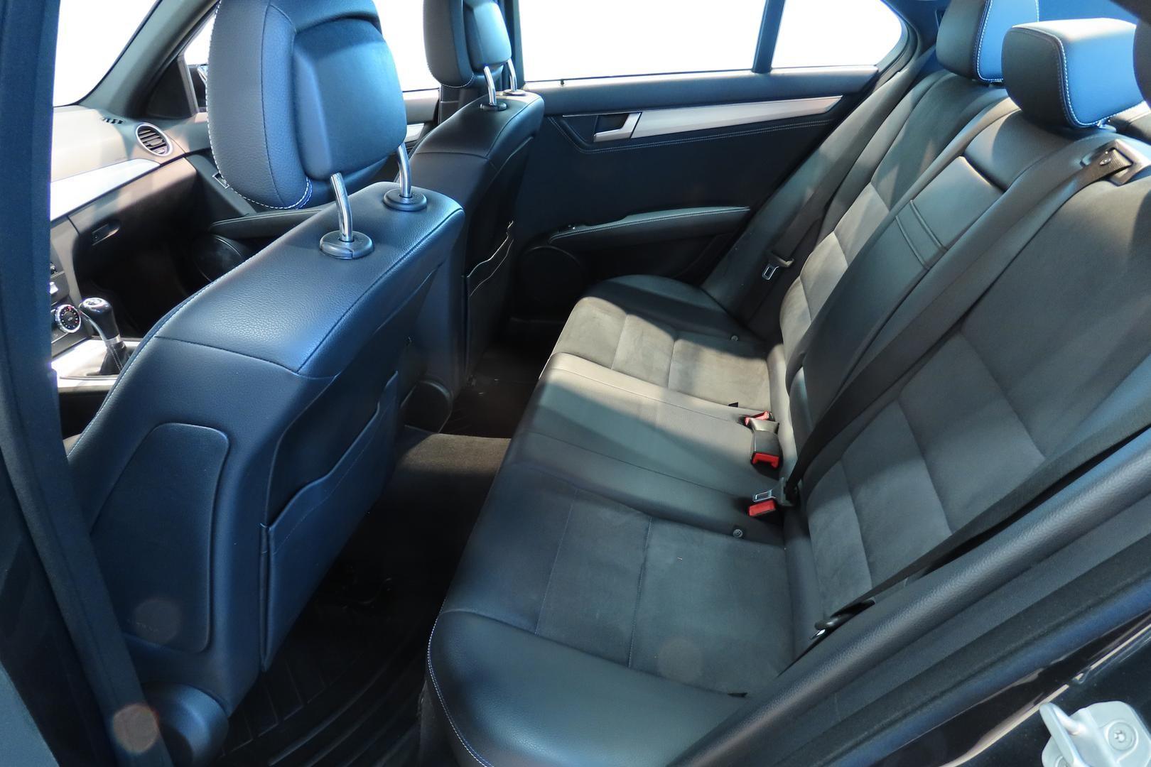 Mercedes-Benz C 2013