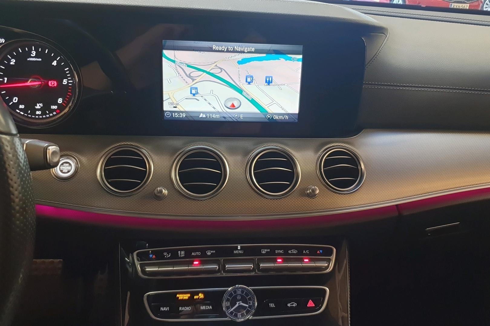 MERCEDES-BENZ E 2017