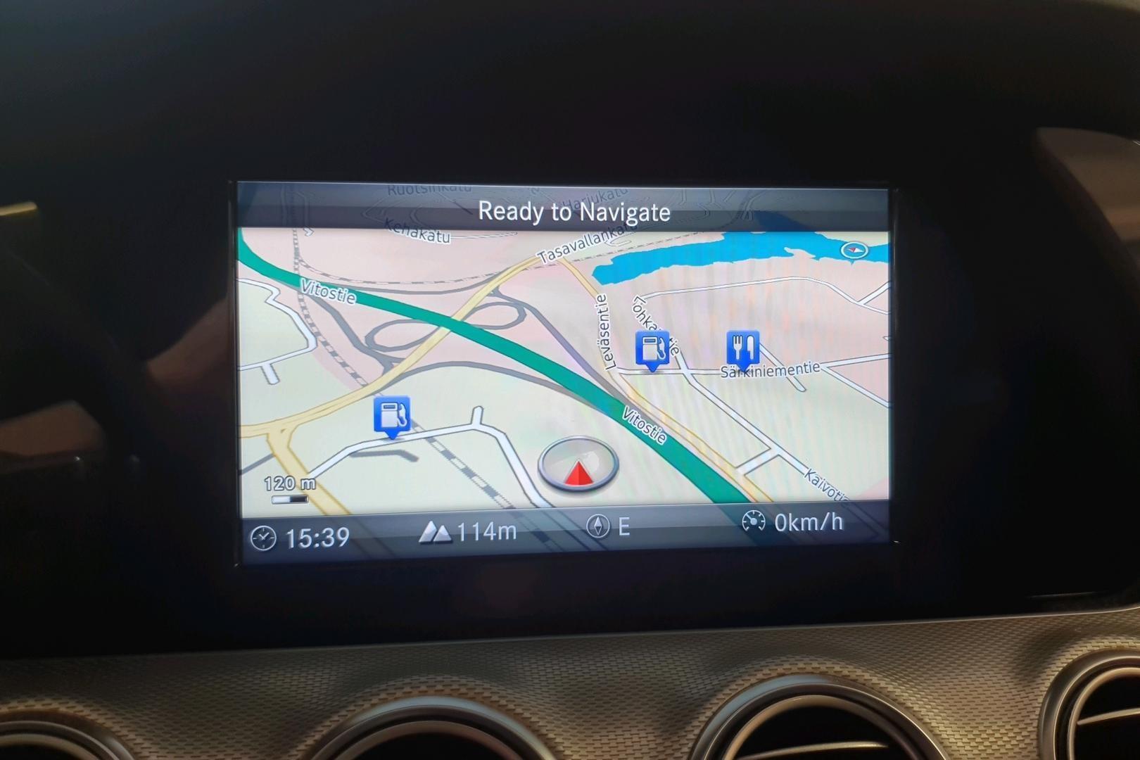 MERCEDES-BENZ E 2017