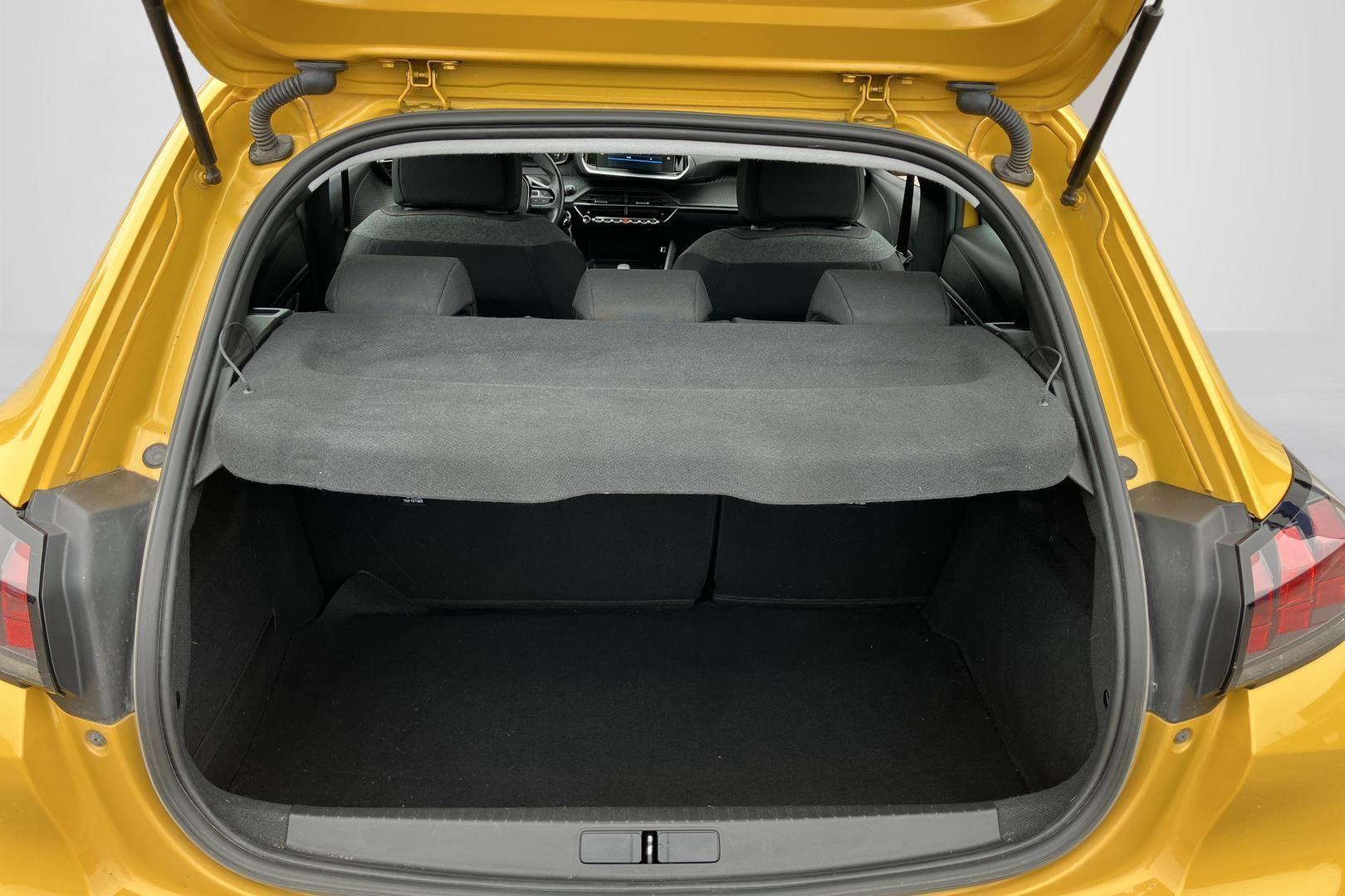 Peugeot 208 2021