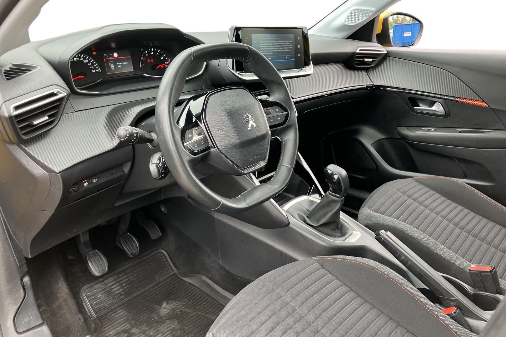 Peugeot 208 2021