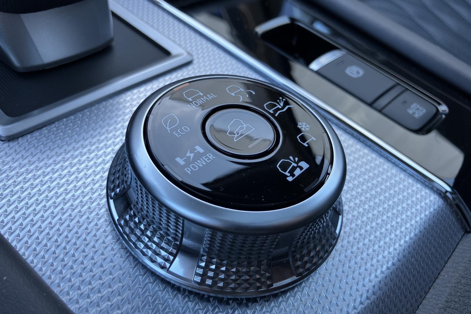 Mitsubishi Outlander 2026