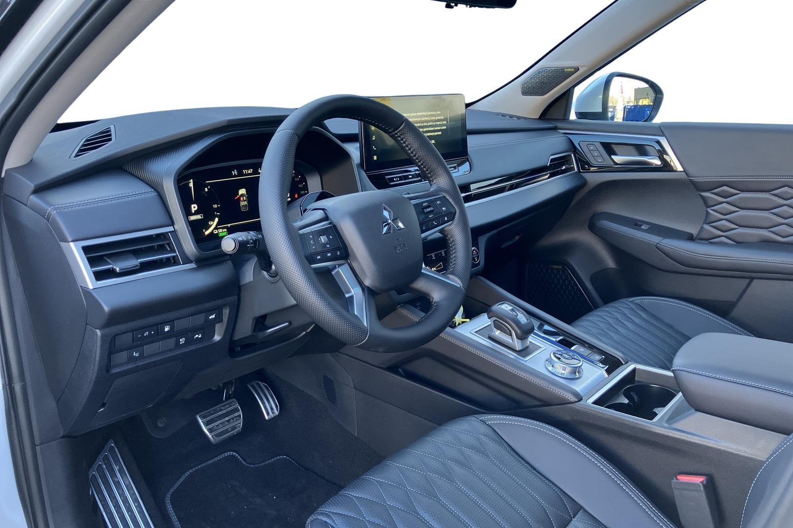 Mitsubishi Outlander 2026