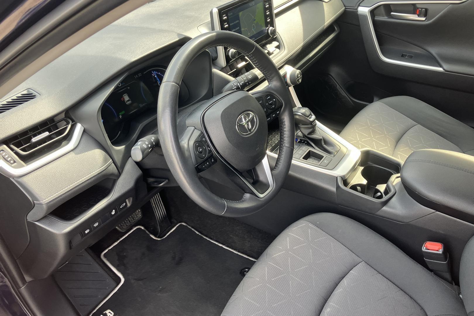 TOYOTA RAV4 2020