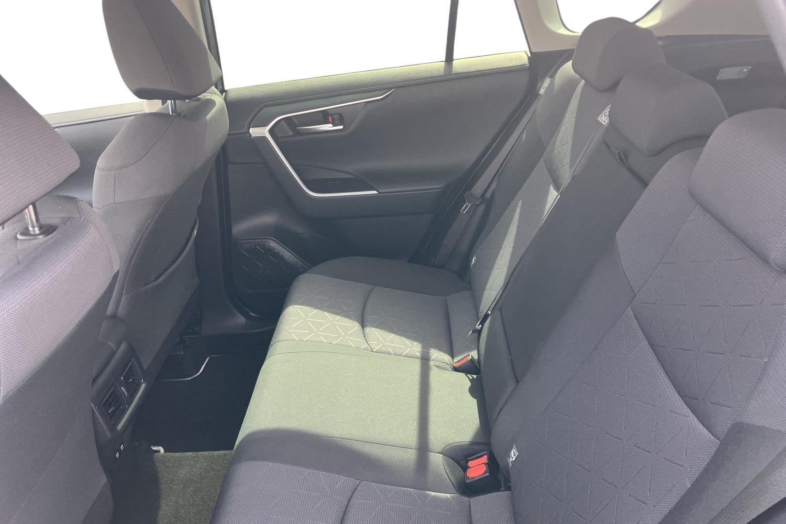 TOYOTA RAV4 2020