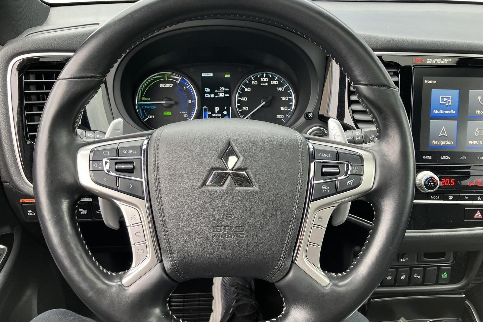 Mitsubishi Outlander PHEV 2021