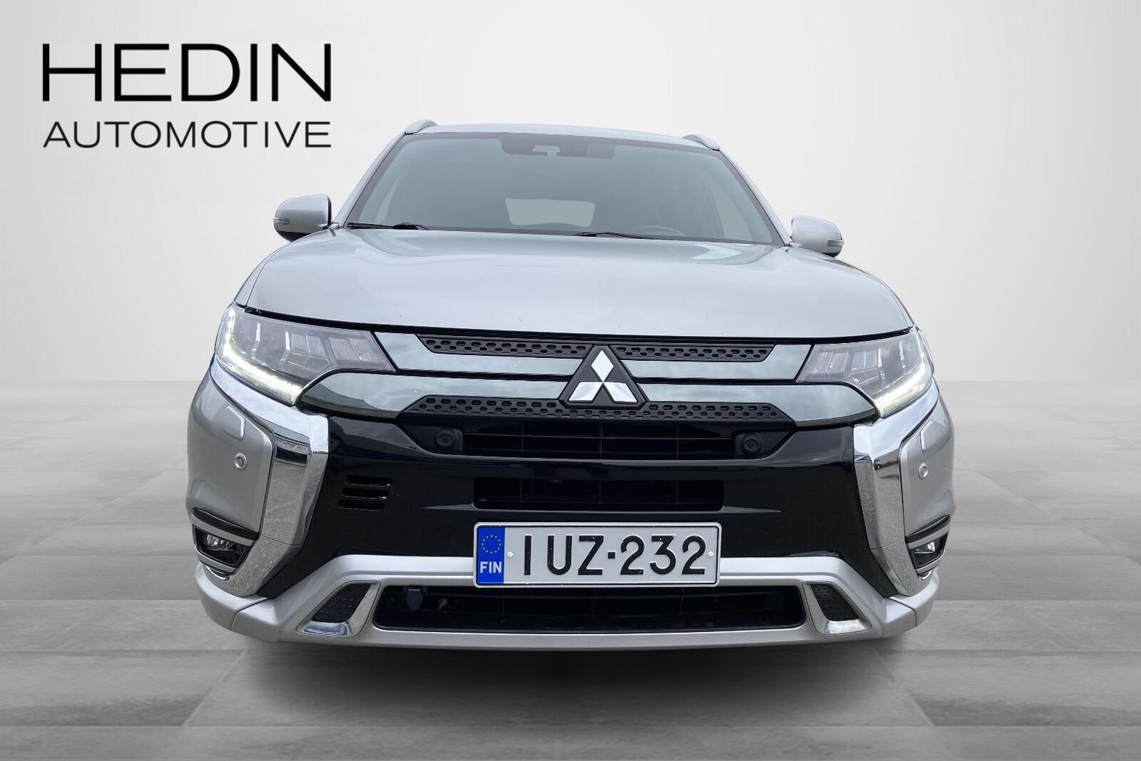 Mitsubishi Outlander PHEV 2021