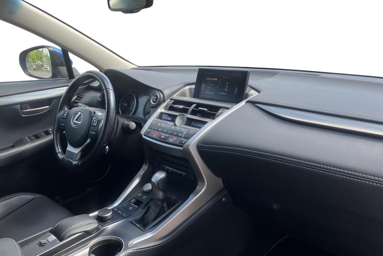Lexus NX 2016