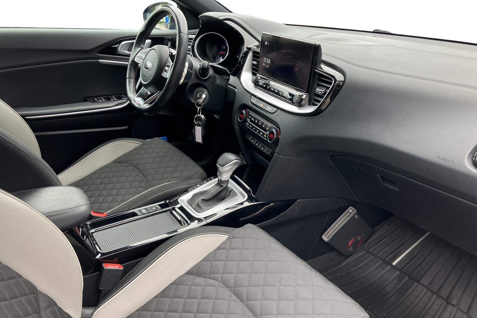 Kia ProCeed 2021