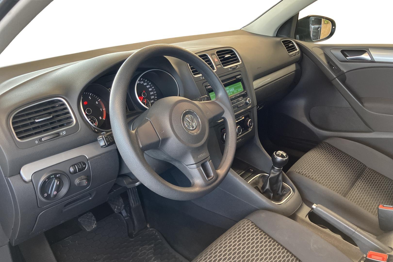 Volkswagen Golf 2011