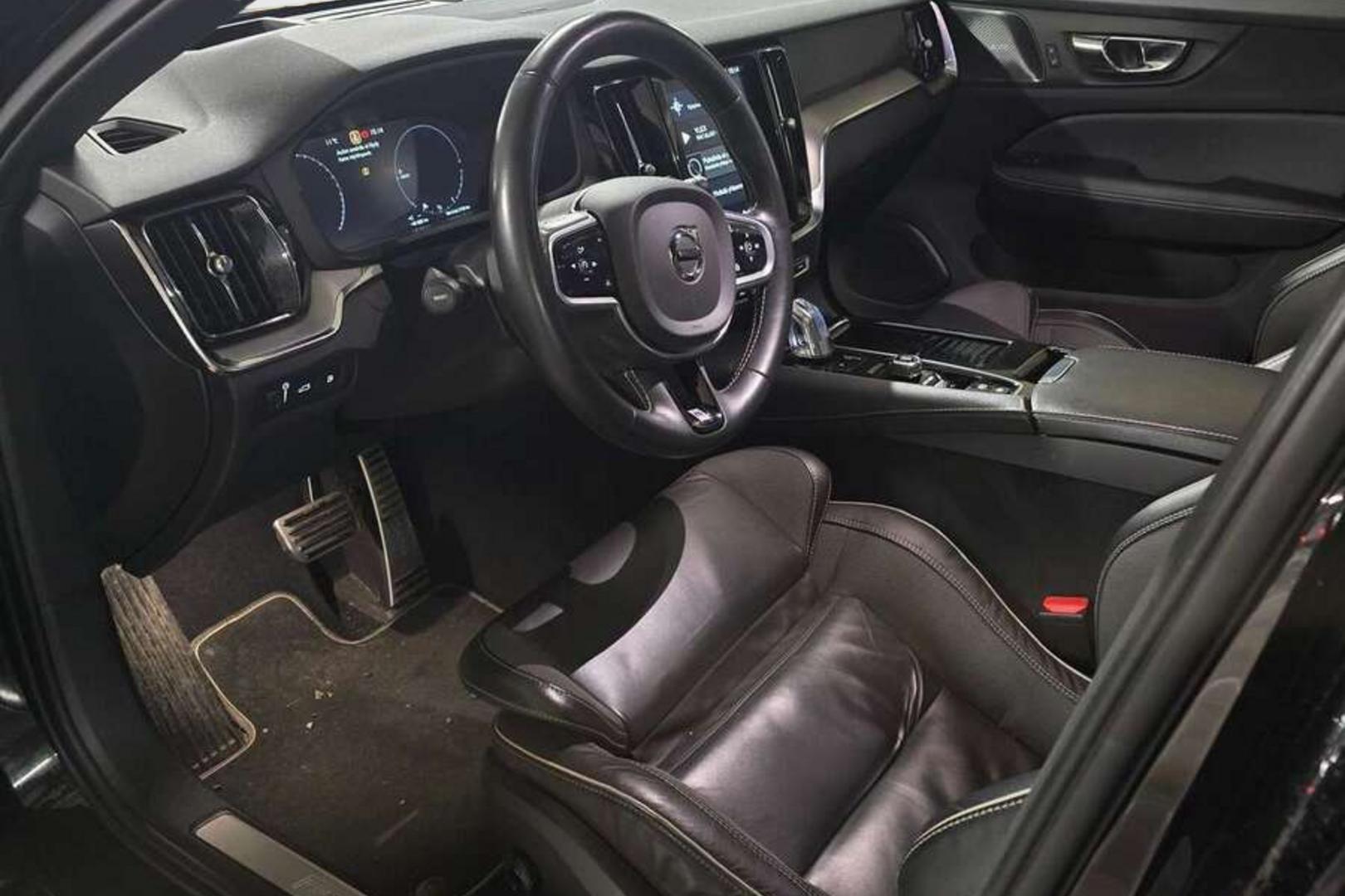 Volvo V60 2019
