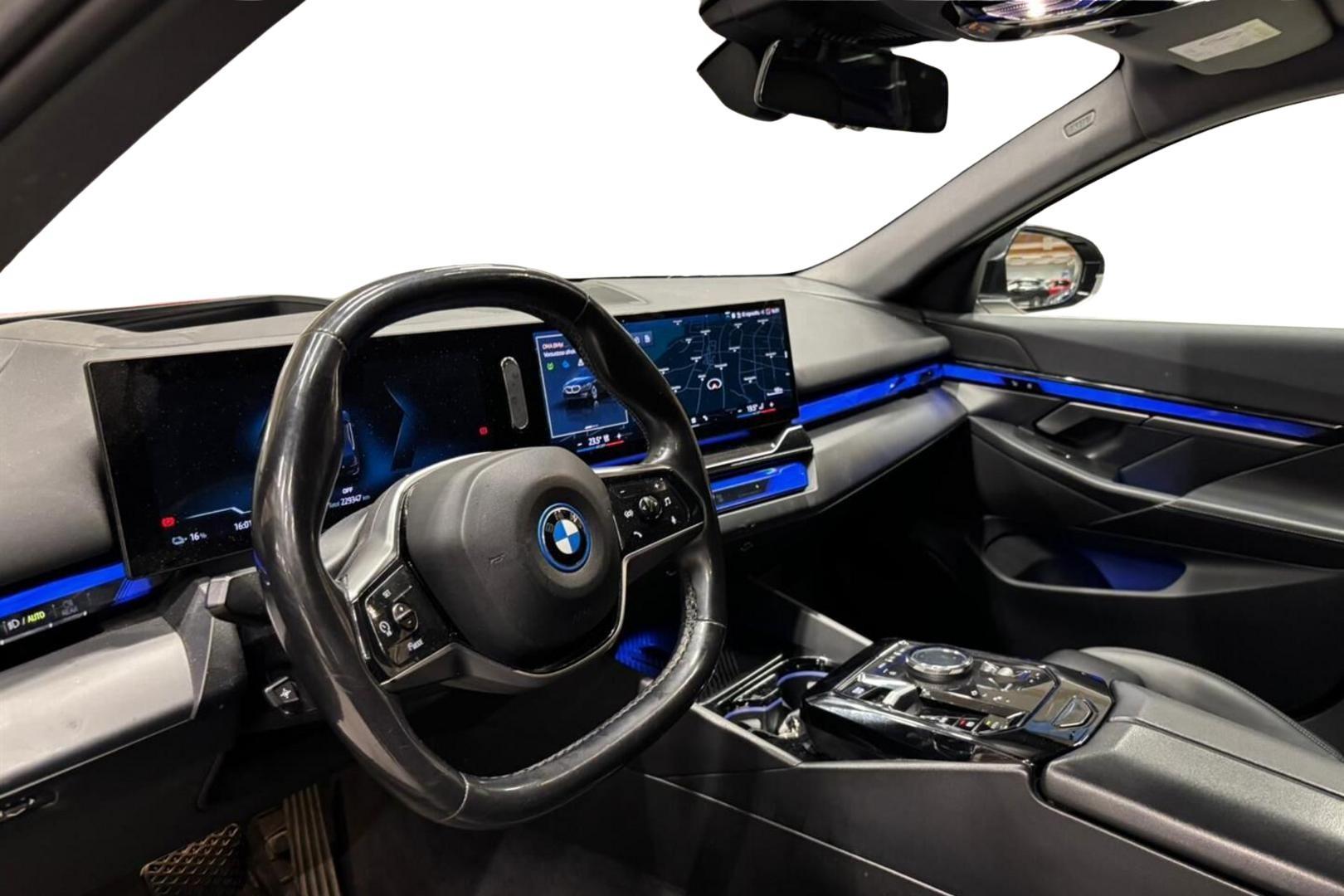 BMW i5 2024