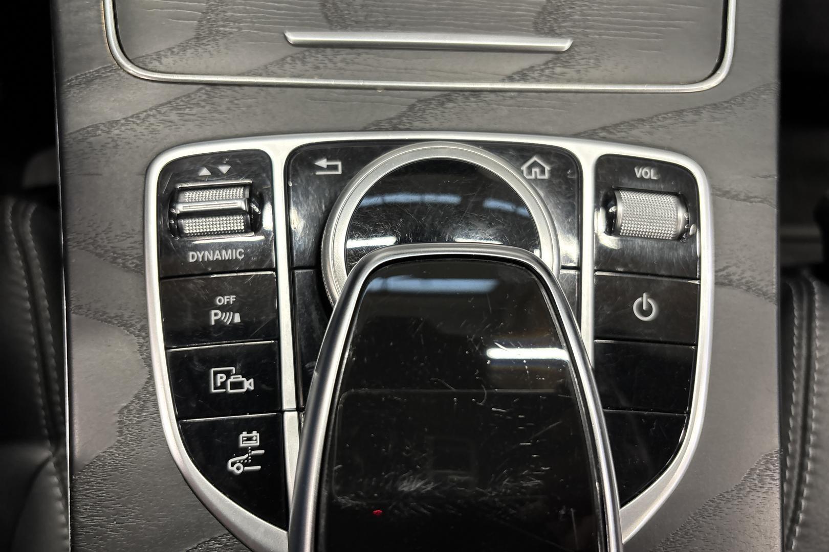 Mercedes-Benz C 2020