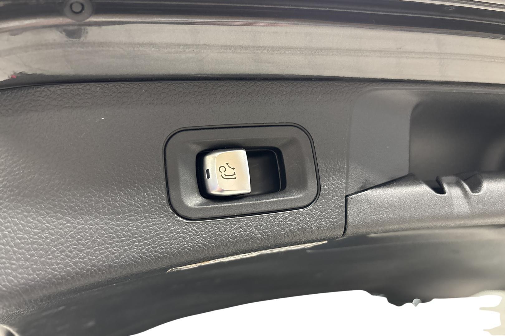 Mercedes-Benz C 2020