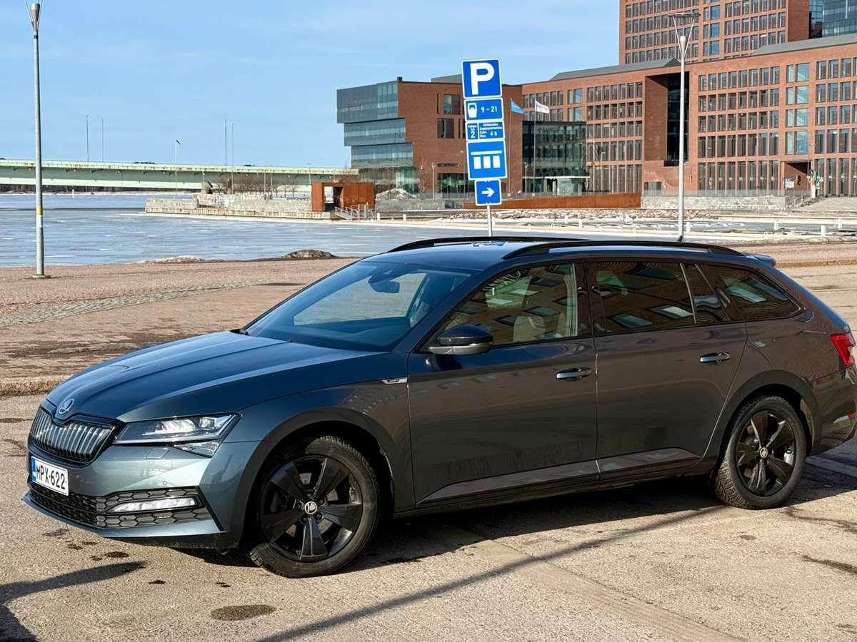 Skoda Superb 2021