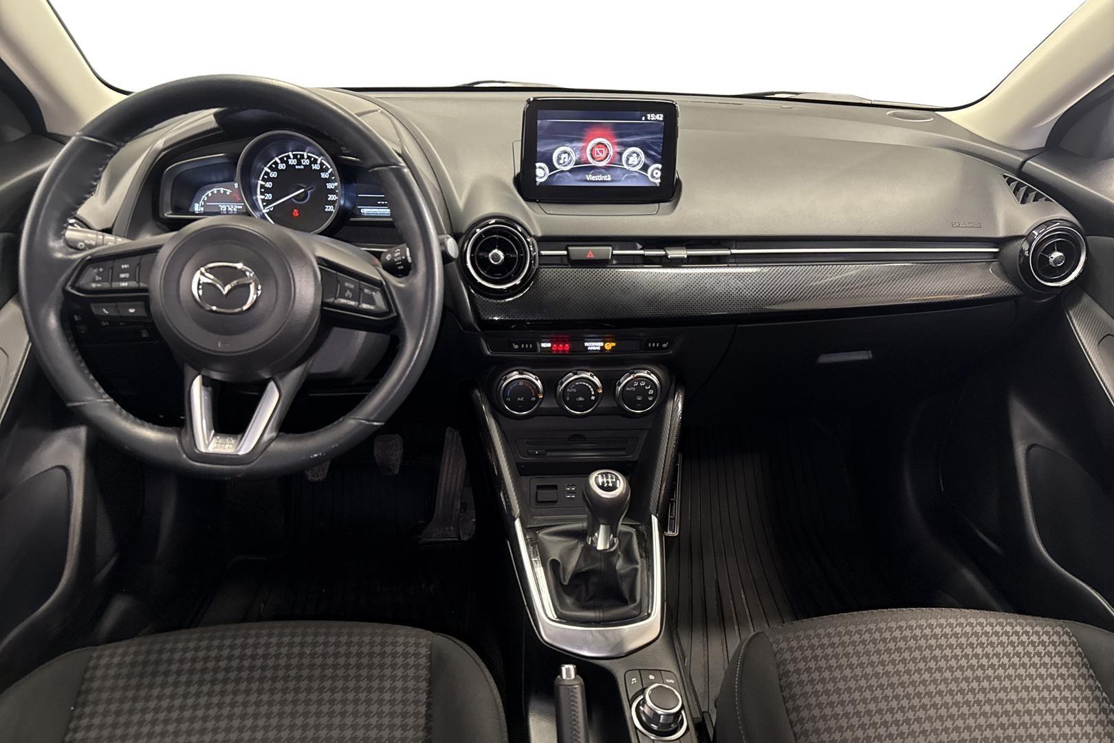 Mazda 2 2019
