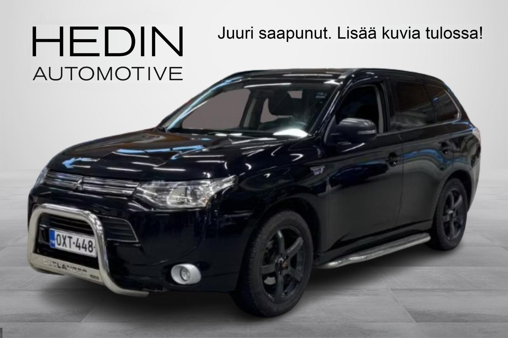 Mitsubishi Outlander PHEV 2013