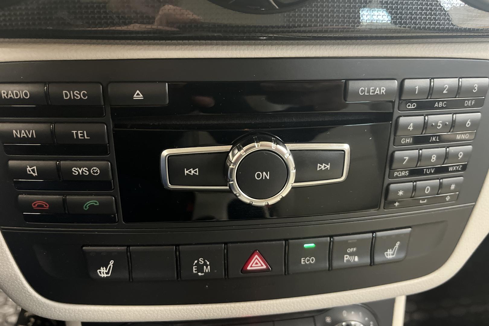 Mercedes-Benz B 2012