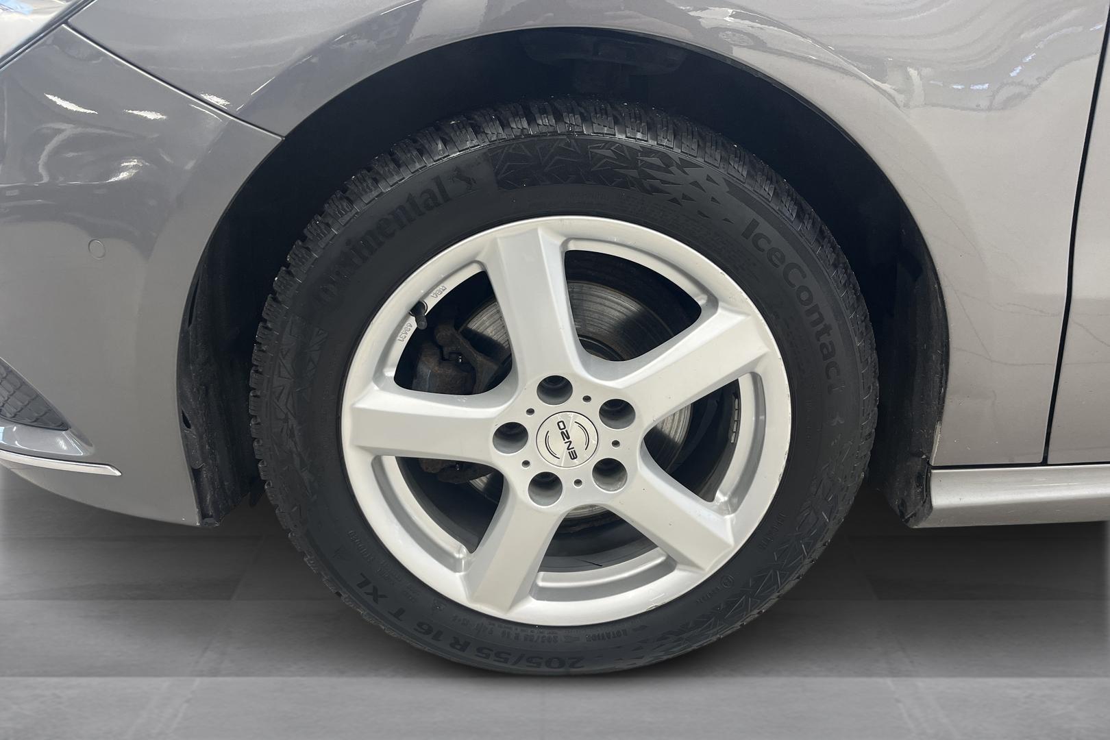 Mercedes-Benz B 2012