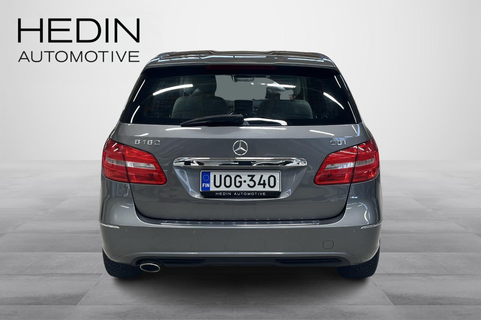 Mercedes-Benz B 2012