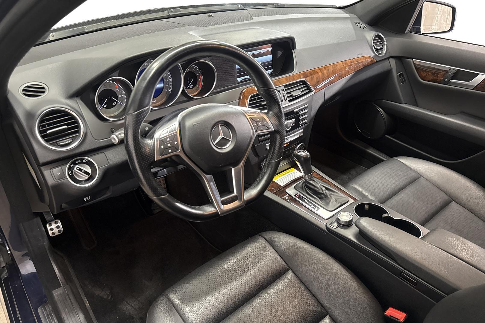 Mercedes-Benz C 2013