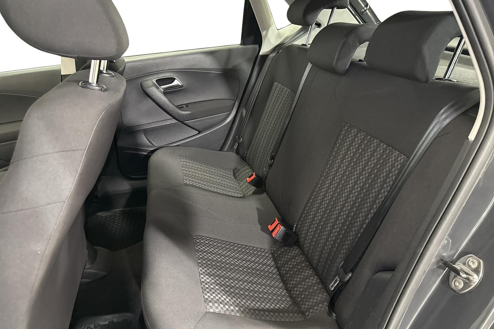 Volkswagen Polo 2015